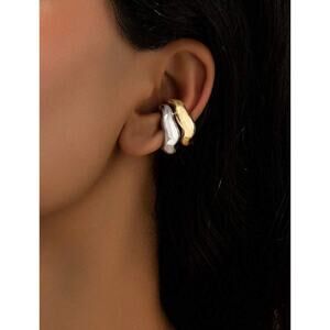 Sparkling Cubic Zirconia Ear Cuff  Trendy Non Piercing Cartilage Earring